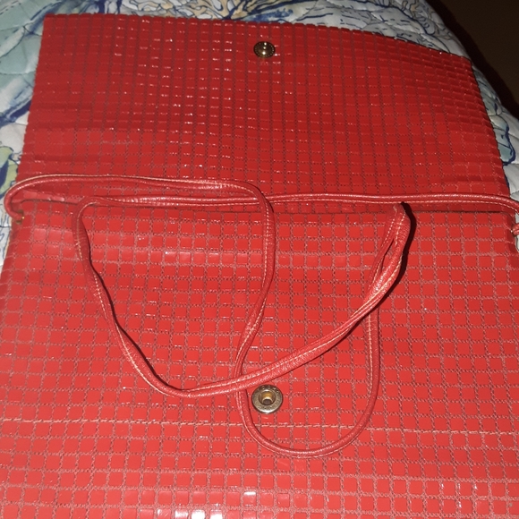 Vintage Lumured Red Clutch/Purse - Picture 2 of 3